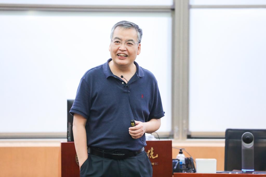 价值引领与职业规划 | 贾春新：修养路德，对峙做“儒商”