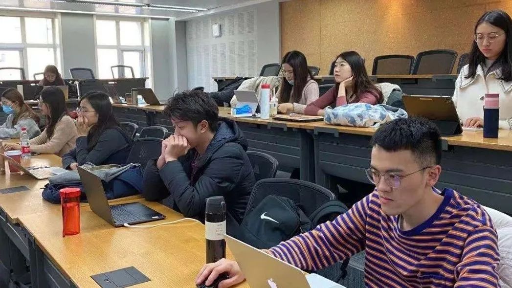 ONE游戏官网-皇马巴塞赞助商