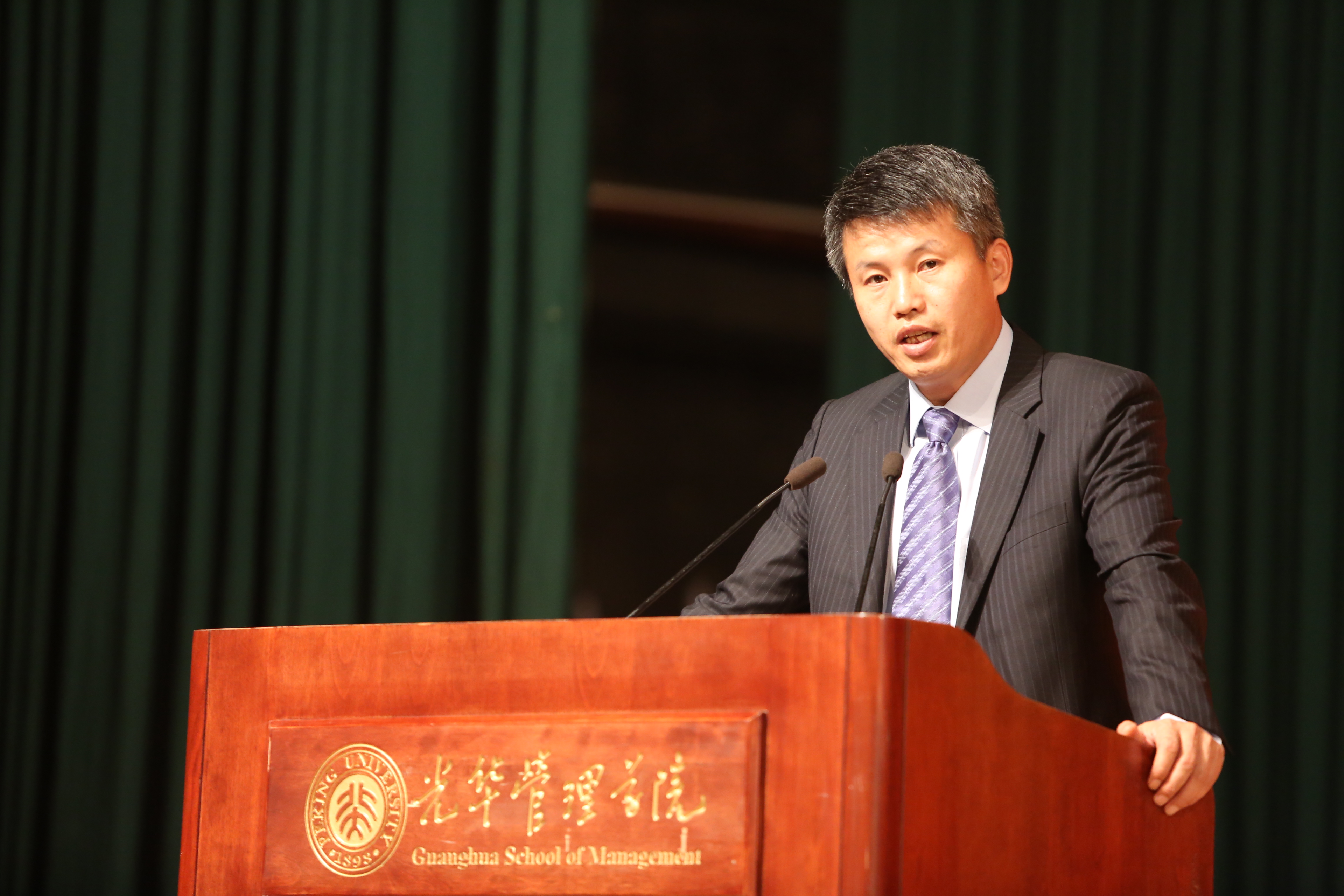 ONE游戏官网-皇马巴塞赞助商