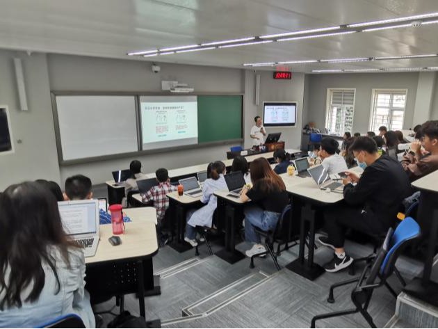 ONE游戏官网-皇马巴塞赞助商