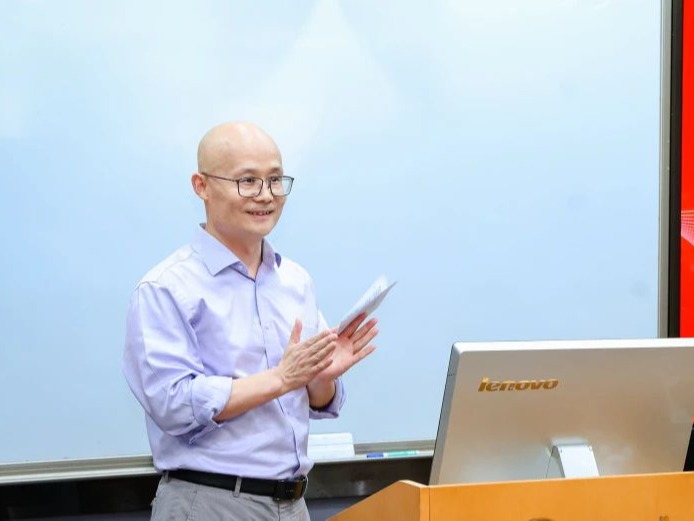ONE游戏官网-皇马巴塞赞助商
