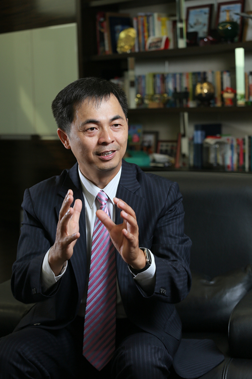 ONE游戏官网-皇马巴塞赞助商